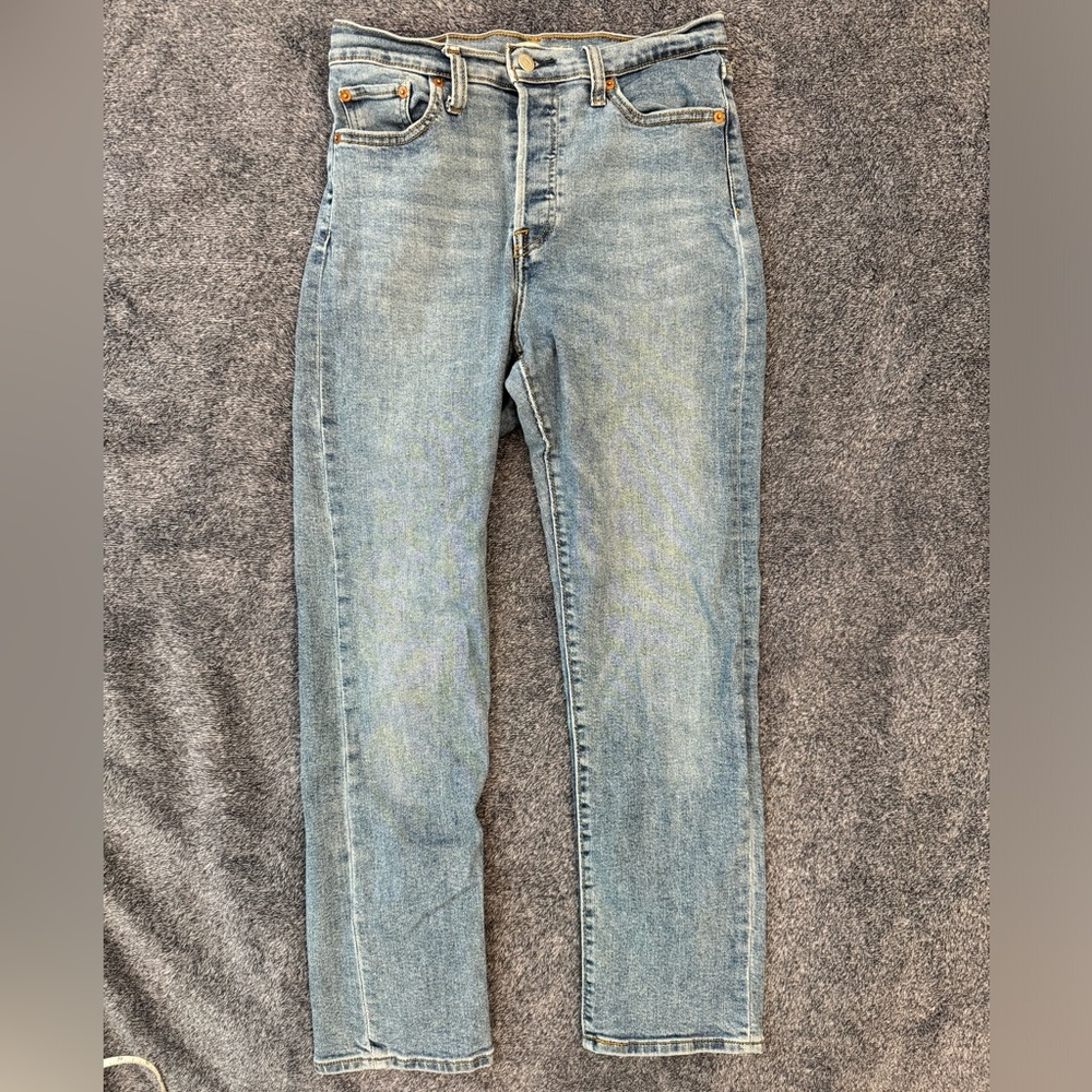 Levi’s Wedgy Straight jeans